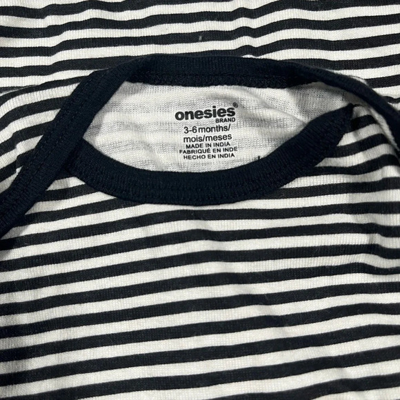 4/$20 Onesie’s Brand Black Striped Onesie - Picture 4 of 4